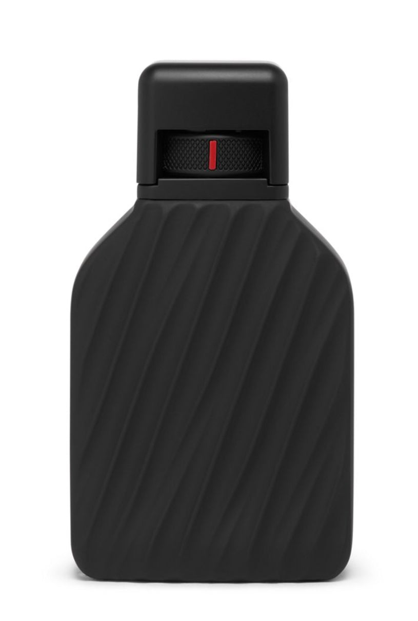 Tumi 19